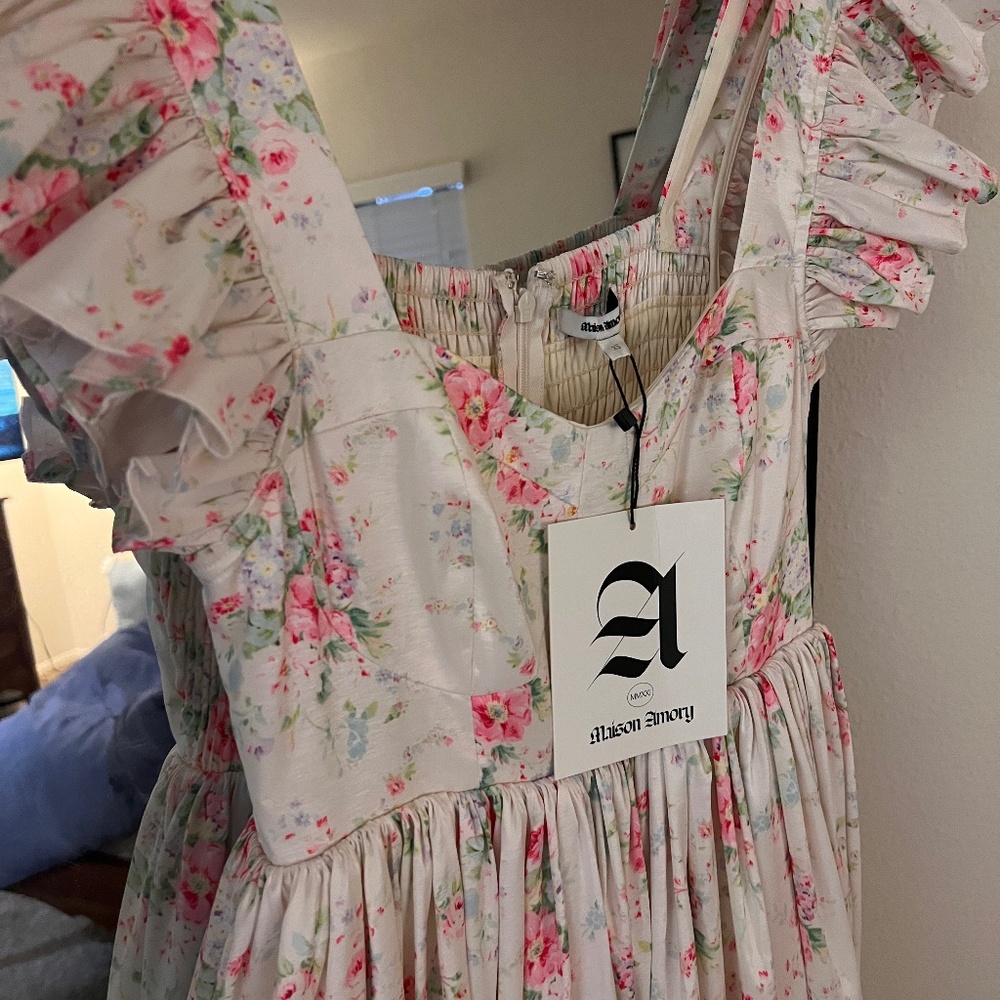 NWT Maison Amory French Chateau Gown XS